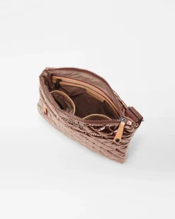 Metro Flat Crossbody|MZ Wallace Hot