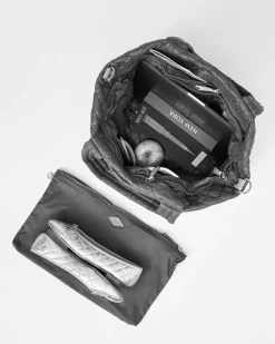 The Metro Tote® Deluxe - Medium|MZ Wallace New